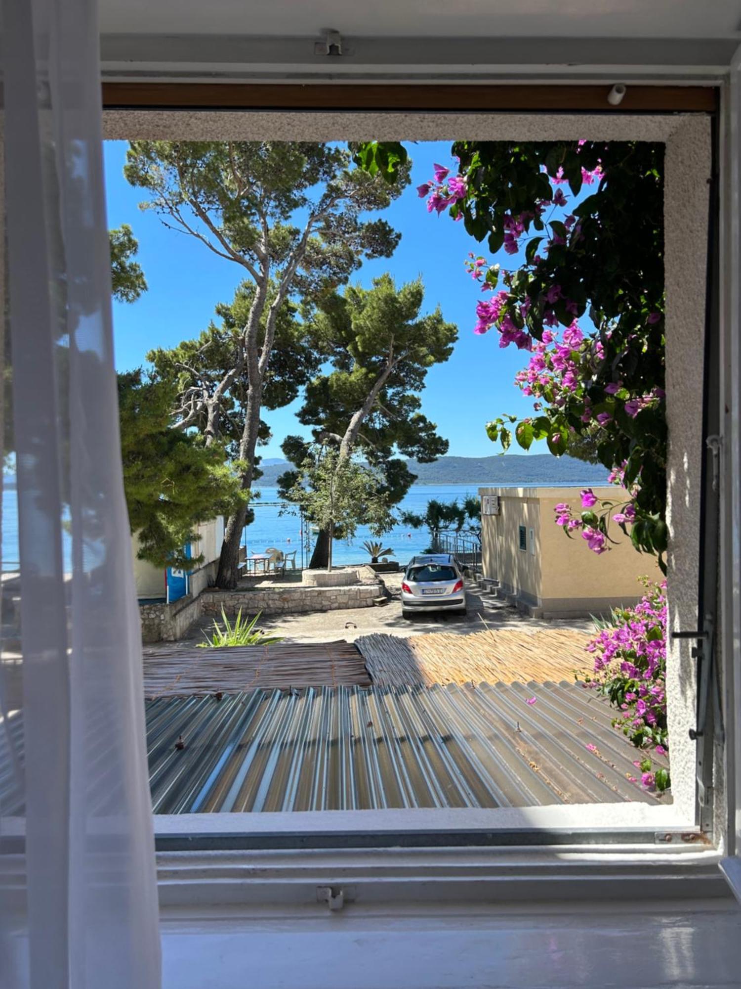Hotel Sobe Gorana Živogošće Esterno foto